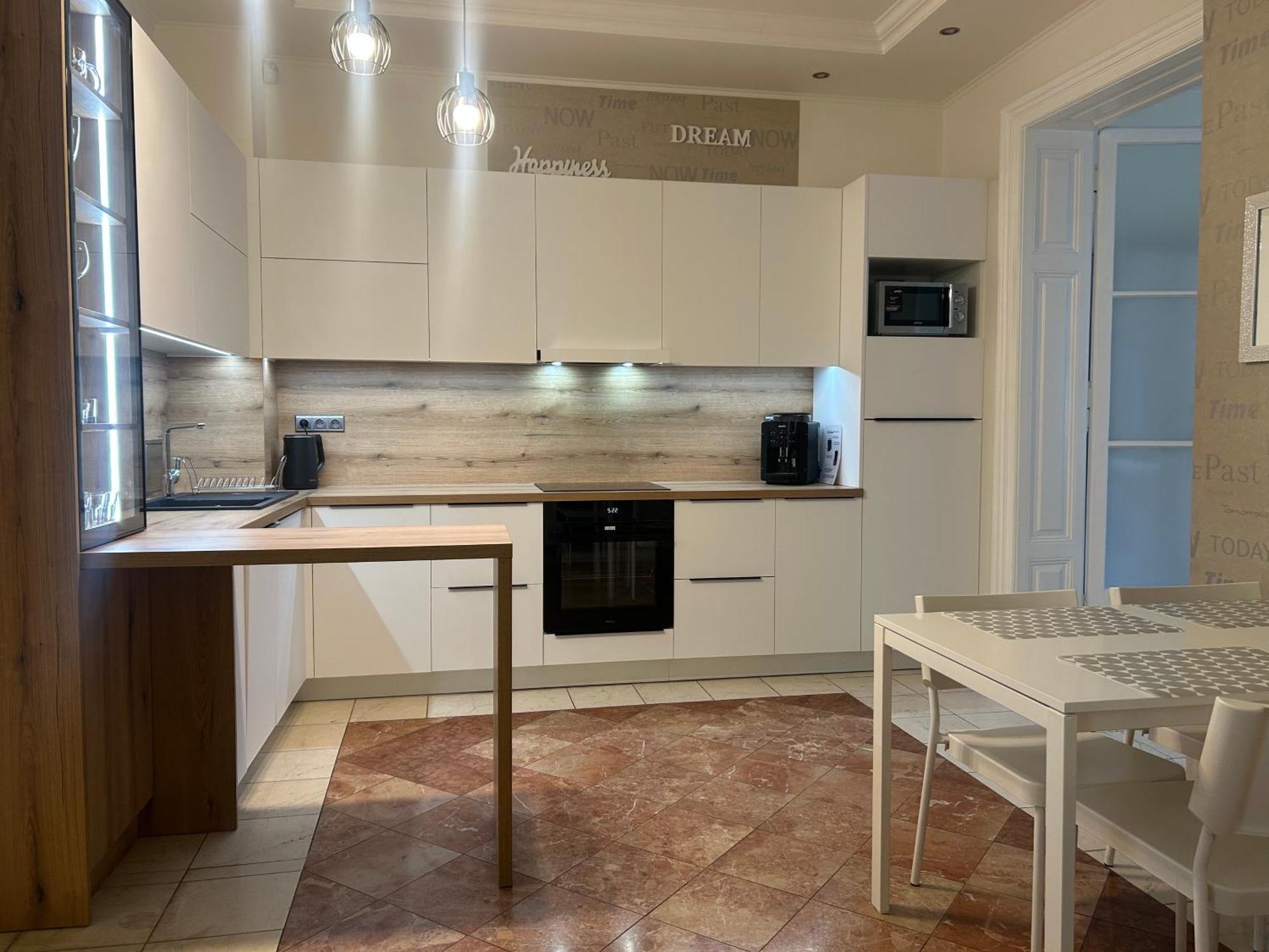 Leo Apartment Obchodna - Family Bratislava Exteriér fotografie